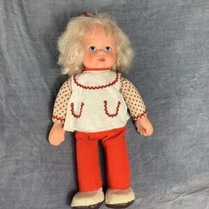 Vintage 1975 Hasbro Walking Baby Loves You Doll 19​